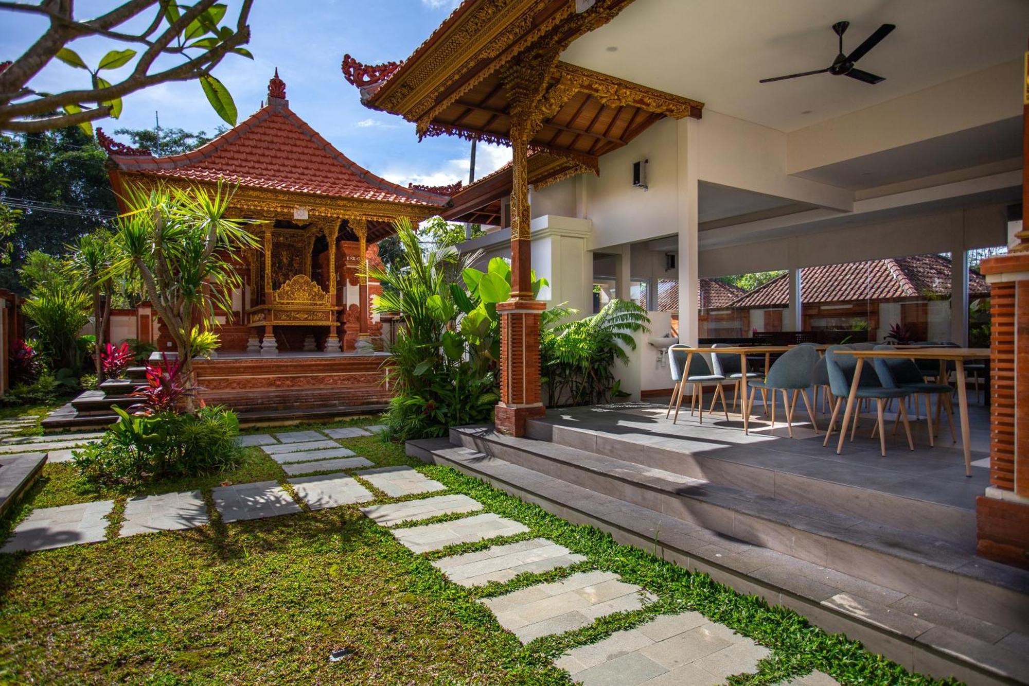 Griya D'Carik Hotel Perean Bagian luar foto