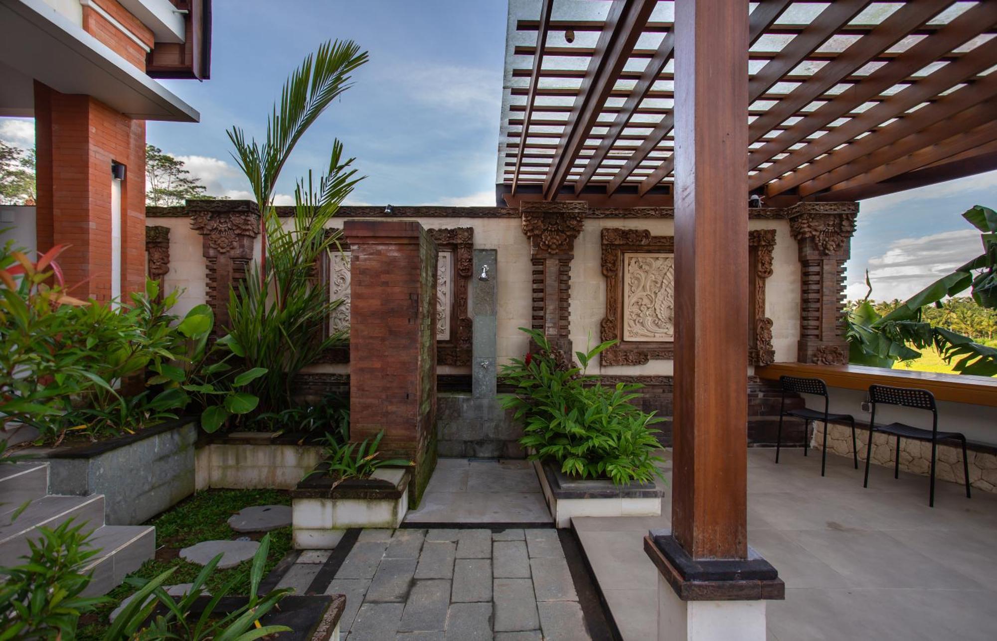 Griya D'Carik Hotel Perean Bagian luar foto