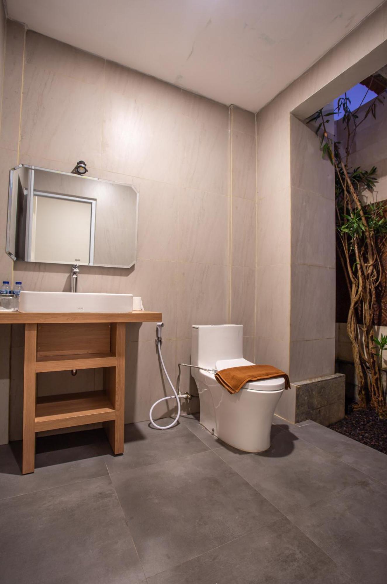 Griya D'Carik Hotel Perean Bagian luar foto